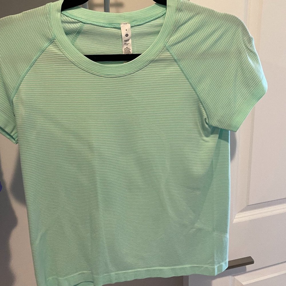 Lululemon Swiftly Tech short sleeve